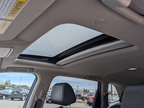 Used 2024 Honda CR-V EX-L image 17