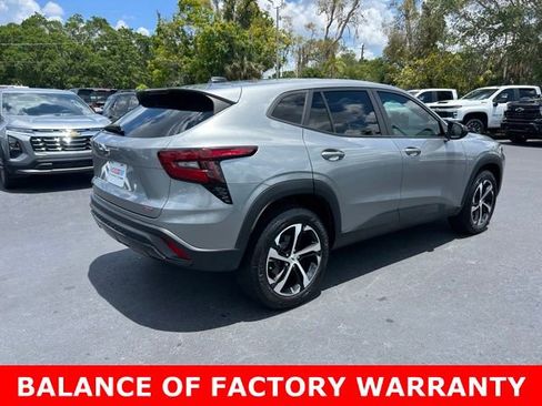 Certified 2024 Chevrolet Trax RS w/ Driver Confidence Package FWD image 6