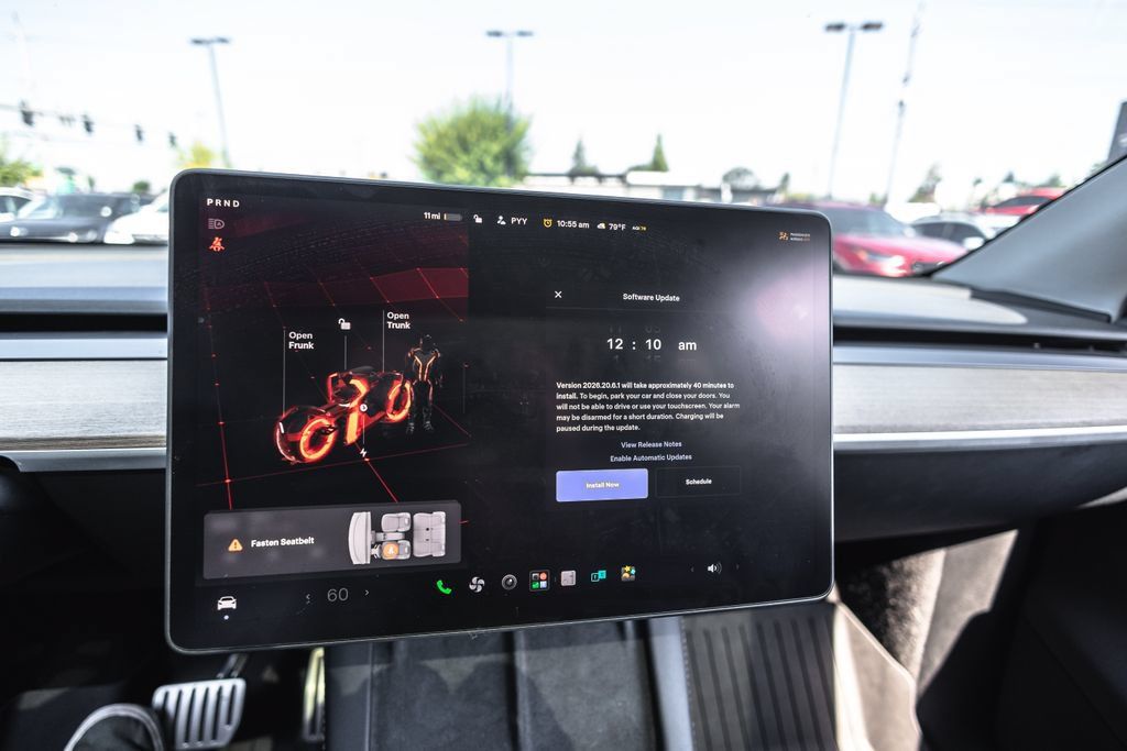 Used 2024 Tesla Model Y Performance AWD/4WD image 10