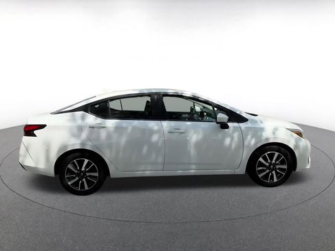 Used 2025 Nissan Versa SV image 16