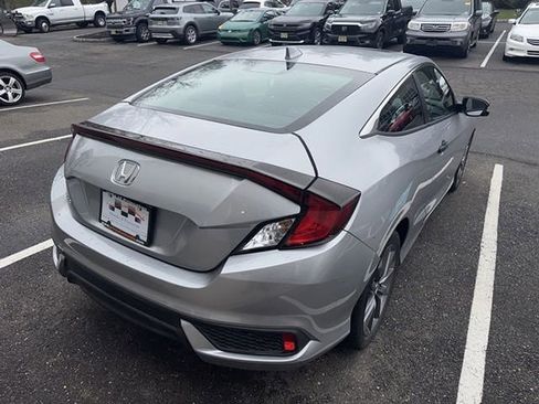 Used 2020 Honda Civic EX image 5