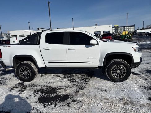 Used 2022 Chevrolet Colorado ZR2 image 2
