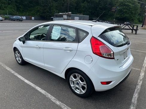 Used 2014 Ford Fiesta SE FWD image 7