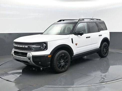 Used 2025 Ford Bronco Sport Badlands image 1