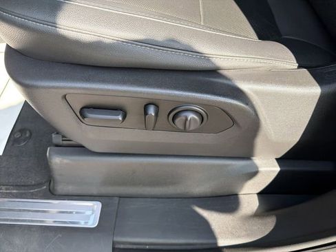 Used 2021 GMC Sierra 1500 SLT w/ SLT Premium Plus Package image 18