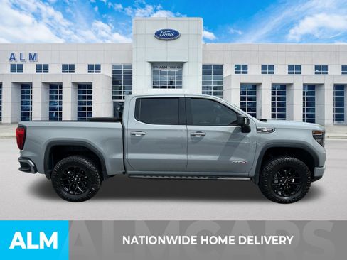 Used 2025 GMC Sierra 1500 AT4 w/ AT4 Premium Package image 4