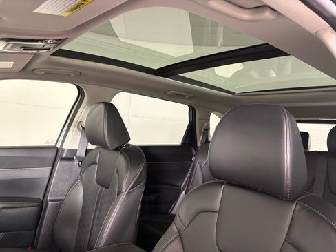 New 2026 Kia Sorento S image 18