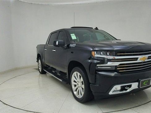 Used 2021 Chevrolet Silverado 1500 High Country w/ Technology Package image 67