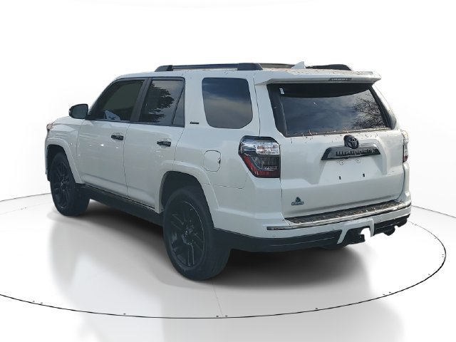 Used 2020 Toyota 4Runner 4WD image 3
