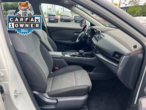Used 2023 Nissan Rogue SV FWD image 27