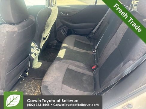 Used 2022 Subaru Outback Premium image 12