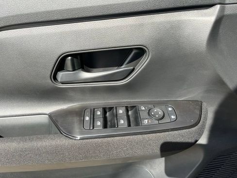 New 2026 Nissan Kicks S FWD image 11