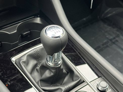 New 2026 MAZDA MAZDA3 2.5 S Hatchback w/ Premium Pkg FWD image 19