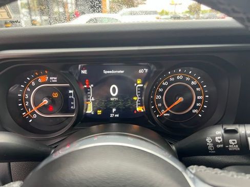 New 2026 Jeep Wrangler Unlimited Sahara AWD/4WD image 9