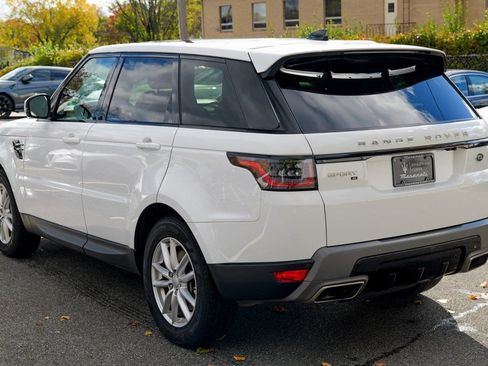 Used 2022 Land Rover Range Rover Sport SE image 5