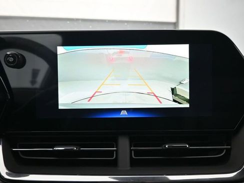 New 2026 Chevrolet Trax RS w/ Driver Confidence Package image 17