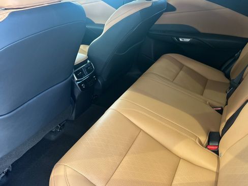Certified 2025 Lexus RX 350 w/ Convenience Package AWD/4WD image 15
