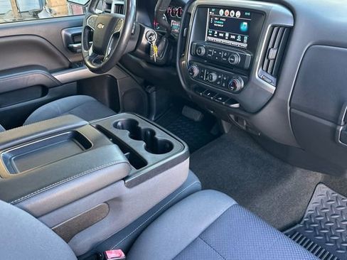 Used 2018 Chevrolet Silverado 1500 LT w/ All Star Edition image 18