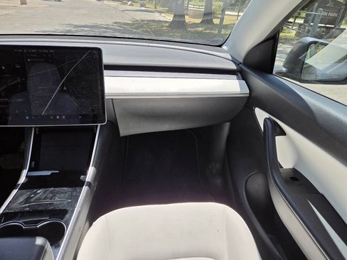 Used 2021 Tesla Model Y 2WD image 21