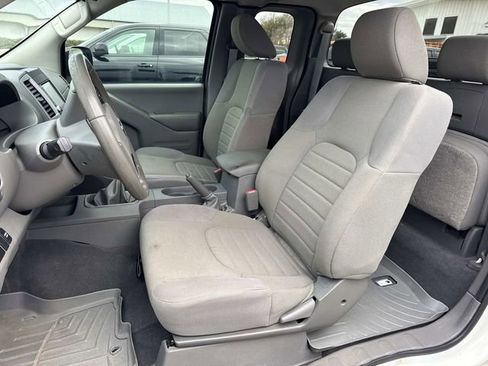 Used 2019 Nissan Frontier S image 14