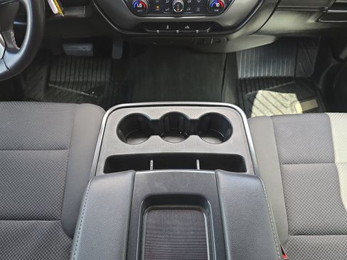 Used 2017 Chevrolet Silverado 1500 LT w/ All Star Edition AWD/4WD image 22