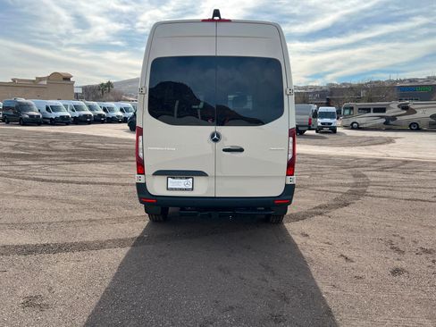 New 2026 Mercedes-Benz Sprinter 2500 image 4