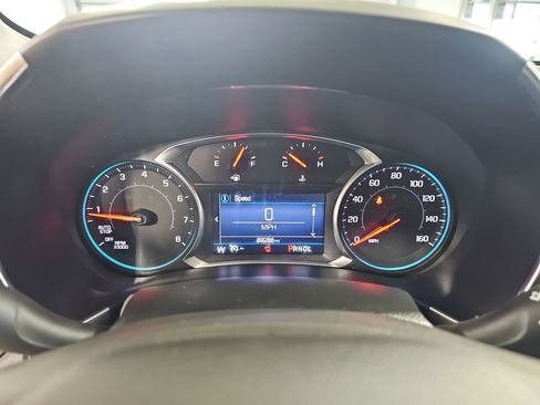 Used 2020 Chevrolet Equinox LT w/ Driver Convenience Package FWD image 25