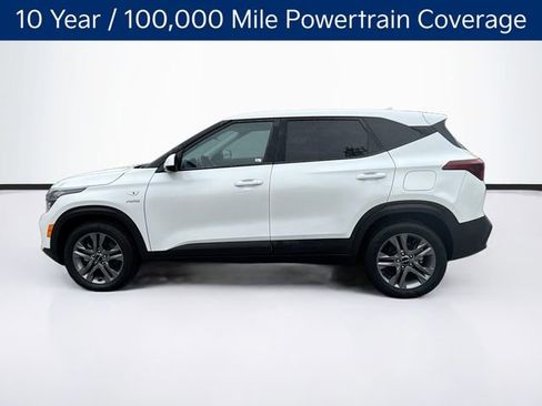 Certified 2022 Kia Seltos LX image 4