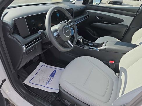 Used 2025 Hyundai Santa Cruz SEL image 14