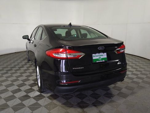 Used 2020 Ford Fusion SE FWD image 6