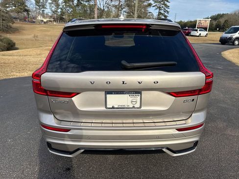 Used 2024 Volvo XC60 B5 Plus w/ Protection Package Premier image 5