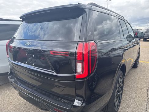 New 2026 Ford Expedition Platinum AWD/4WD image 28