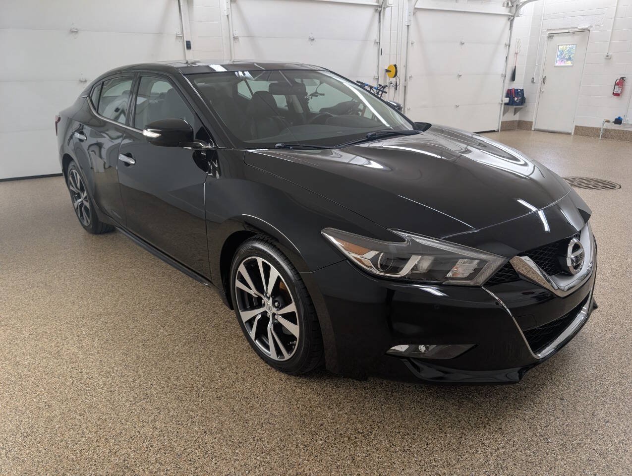Used 2017 Nissan Maxima 3.5 SL FWD image 5