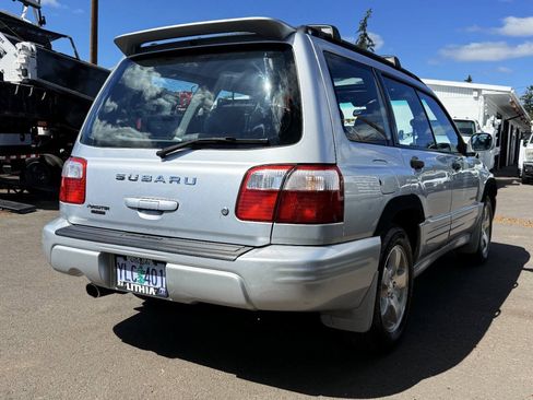 Used 2002 Subaru Forester S AWD/4WD image 5