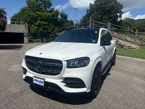 Used 2022 Mercedes-Benz GLS 450 4MATIC image 1