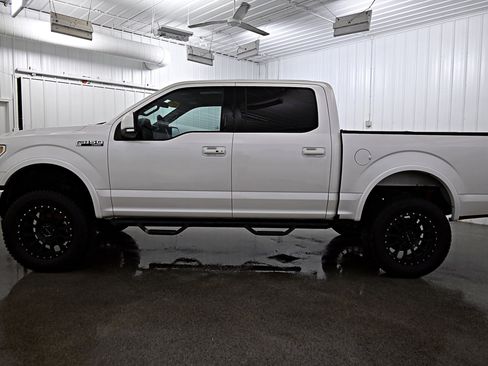 Used 2017 Ford F150 Lariat w/ Equipment Group 501A Mid image 24