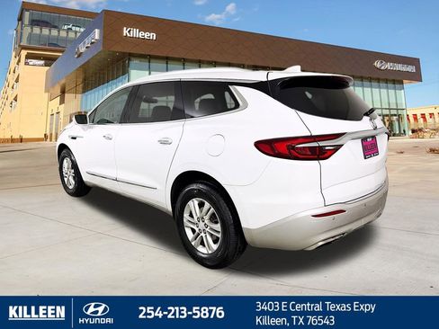 Used 2019 Buick Enclave Essence FWD image 5