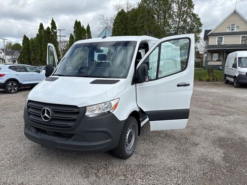 New 2025 Mercedes-Benz Sprinter 2500 image 21