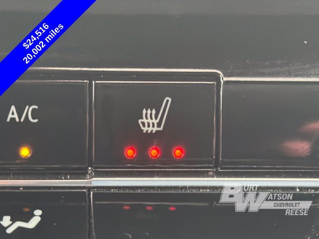 Used 2025 Chevrolet Equinox LT w/ Safety and Technology Package FWD image 29
