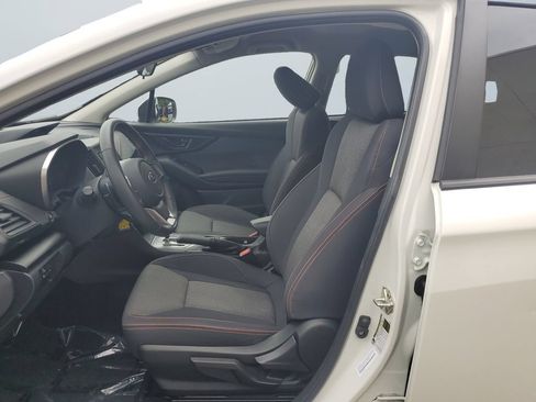 Certified 2022 Subaru Crosstrek 2.0i Premium AWD/4WD image 9