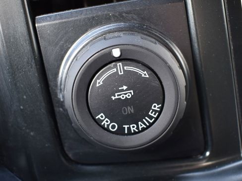 Used 2023 Ford F350 Lariat w/ Lariat Ultimate Package image 26