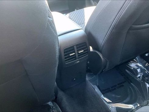 Used 2025 Ford Escape Active AWD/4WD image 35
