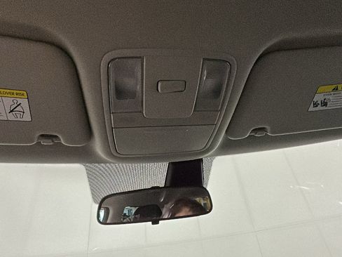 Used 2024 Kia Soul LX FWD image 25