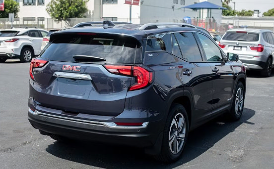 Used 2019 GMC Terrain SLT w/ Preferred Package FWD image 8