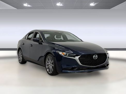 Used 2019 MAZDA MAZDA3 Sedan w/ Select Package FWD image 7