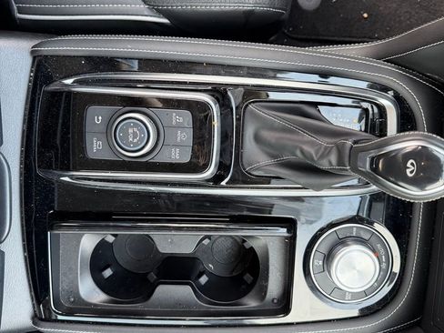 Used 2024 INFINITI QX80 Premium Select w/ Cargo Package image 23