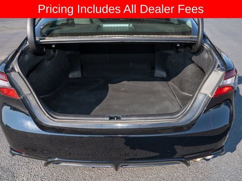 Used 2024 Toyota Camry SE FWD image 5