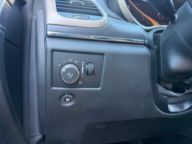 Used 2015 Jeep Grand Cherokee Limited w/ Trailer Tow Group IV AWD/4WD image 23