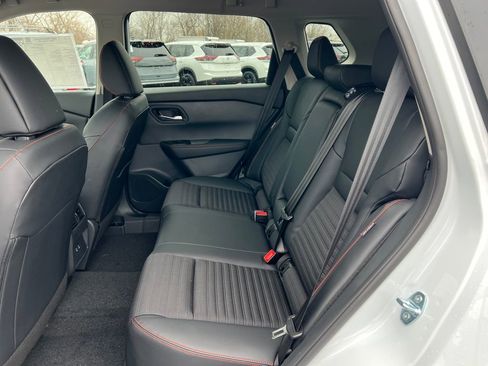 New 2026 Nissan Rogue Rock Creek image 5