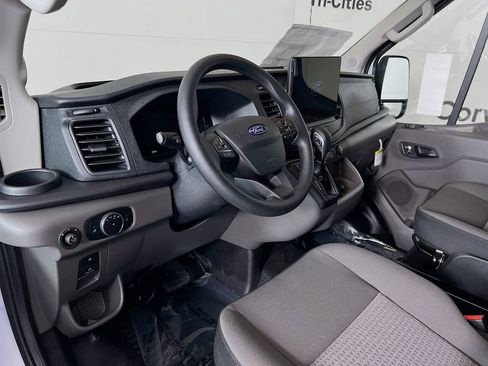 New 2026 Ford Transit 250 148 Medium Roof Extended AWD w/ Load Area Protection Package image 3